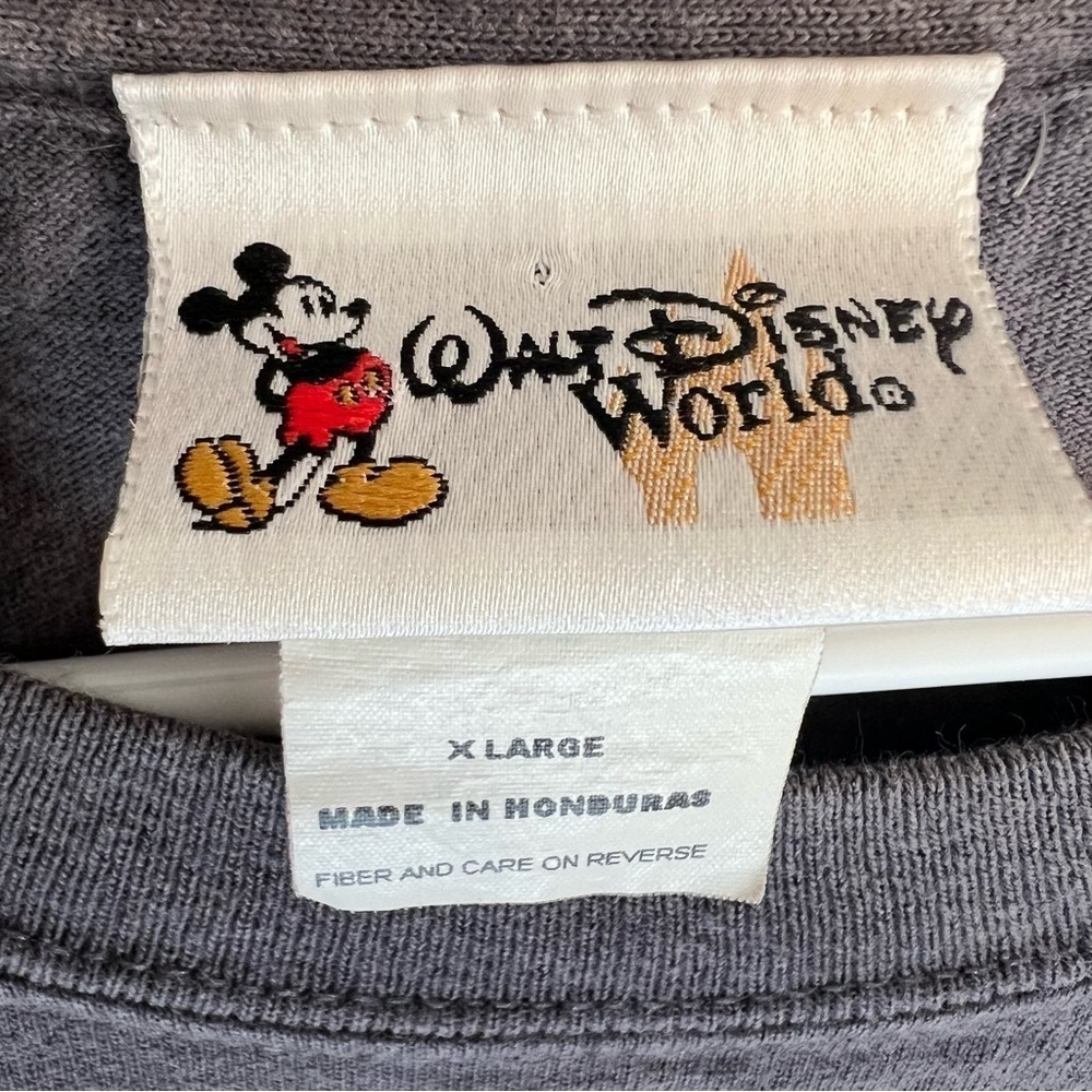Disney Villains Lounge T-Shirt Sz XL Gray Unique Tee WDW Fresh Brewed Nasty - Picture 4 of 10